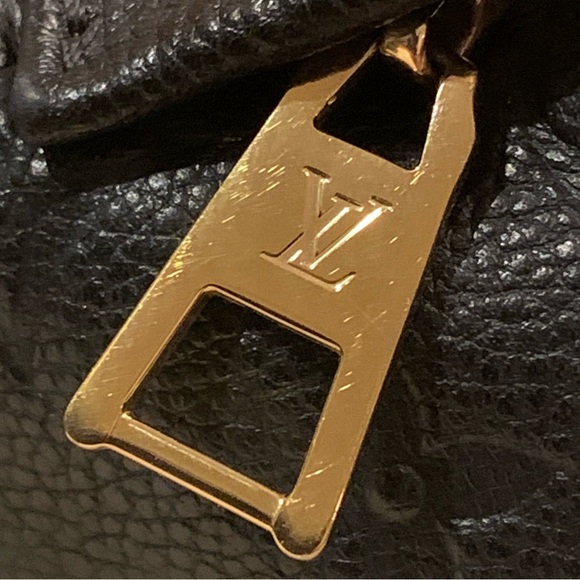 LV Monogram Empreinte Noir Bumbag - Picture 3 of 16